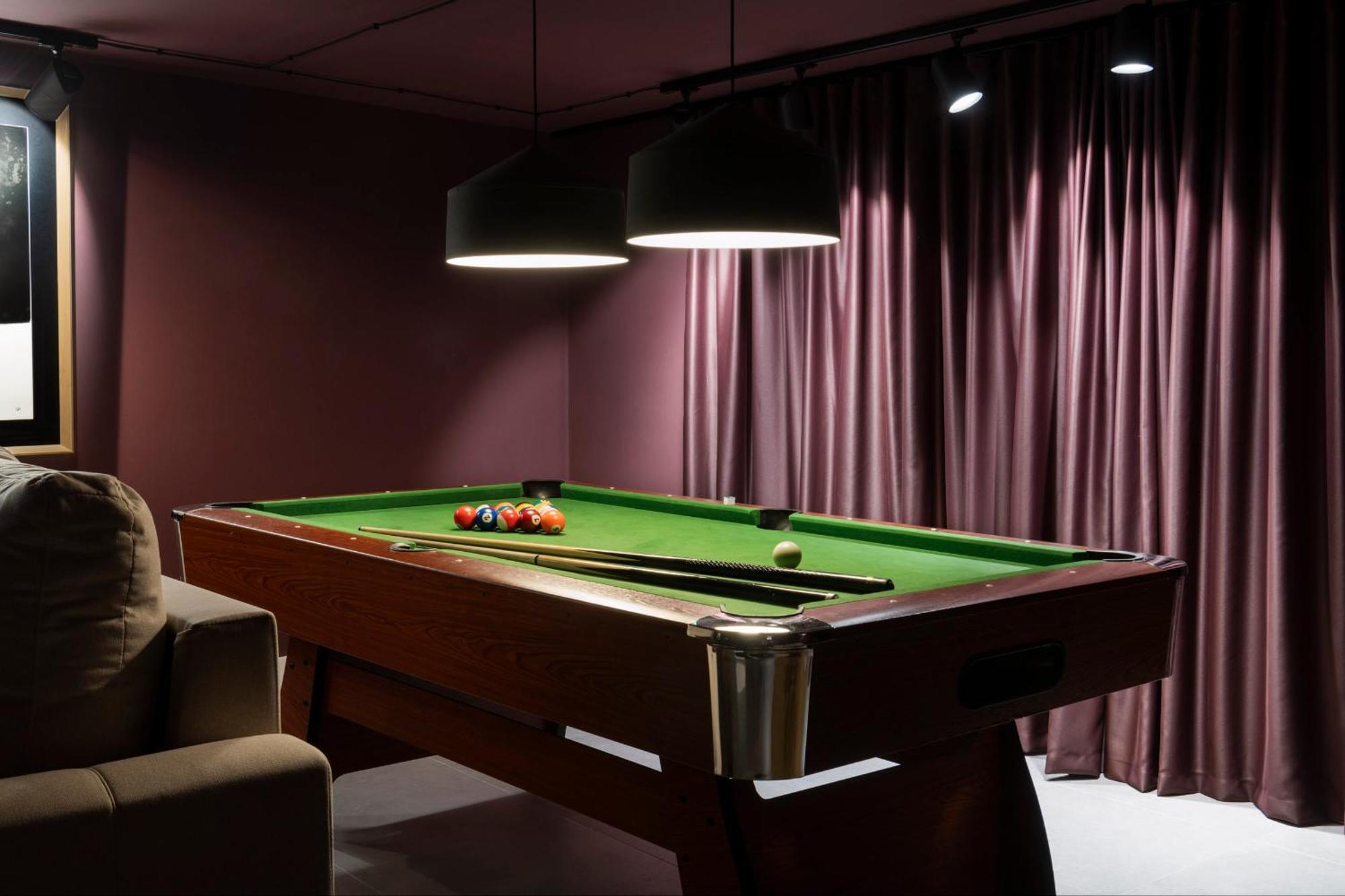 סביליה Monkeys Apartments Trastamara Billiard Room מראה חיצוני תמונה